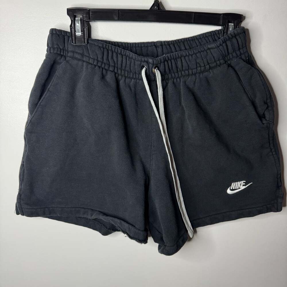 Nike Sportswear Club Fleece Mid-Rise Sweat Shorts Size Small